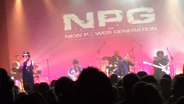 The New Power Generation - Celebrating Prince Tour - Heist op den Berg Belgium July 2017 смотреть онлайн