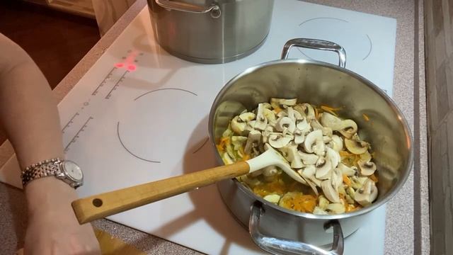 Говяжий язык ? и суп с шампиньонами ?