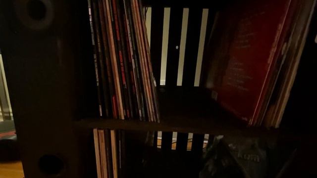 Vinyl Collection Update Series Part 4: New Set Up, Singles and Picture Prints! смотреть онлайн