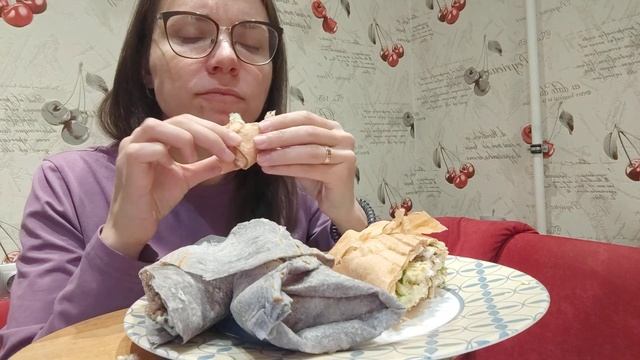 МУКБАНГ: шаверма // Васильевский остров // Васька // Петербург смотреть онлайн