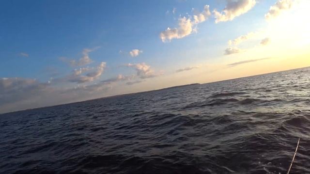 ОТЛИЧНАЯ РЫБАЛКА НА КАМСКОМ МОРЕ С ЕГЕРЕМ, КЛЕВОЕ МЕСТЕЧКО. СМОТРЕТЬ ВСЕМ. смотреть онлайн