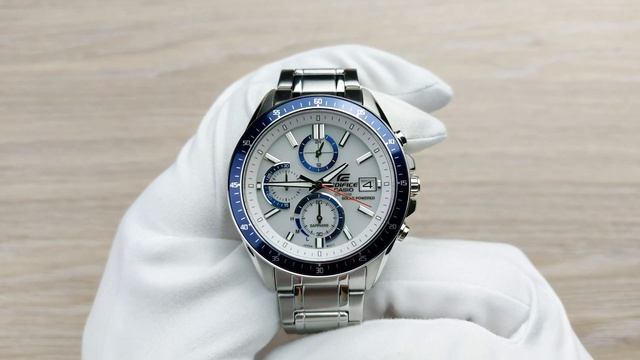 Ежедневные хронографы Edifice / Casio EFS-S510D-1A и Casio EFS-S510D-7B смотреть онлайн