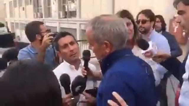 Andrea stival lascia tribunale смотреть онлайн