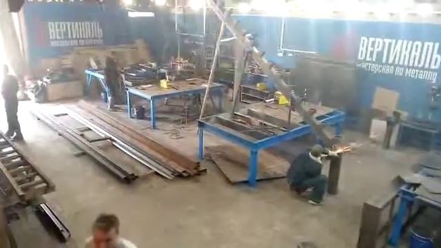 Работа в цеху кипит смотреть онлайн