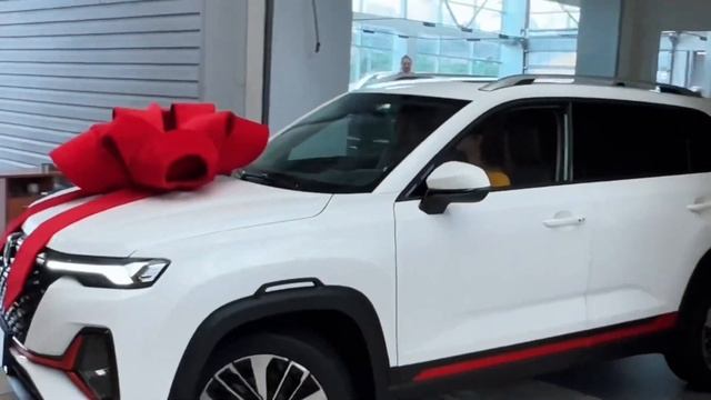 Changan первый автомобиль с салона. смотреть онлайн