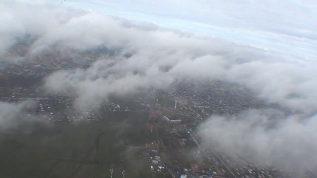 Затяжной прыжок с парашютом смотреть онлайн