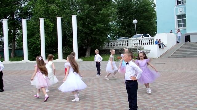 Вальс "Анастасия" дети 6-7 лет смотреть онлайн