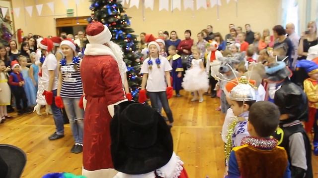 Борисов. Школа №24. 12ч.(19). 27 декабря 2016г. Новогодний утренник! Загадки-отгадки! Беларусь. смотреть онлайн