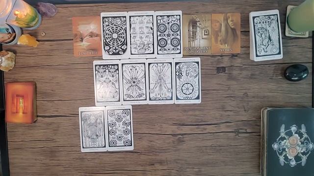 Aries "This Binding Spell Needs Broken" Collective Intuitive Tarot & Oracle Reading смотреть онлайн