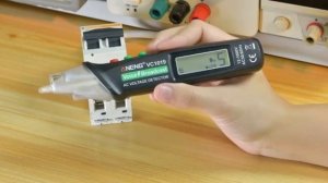 Tester napięcia bezprzewodowy Aneng C1019