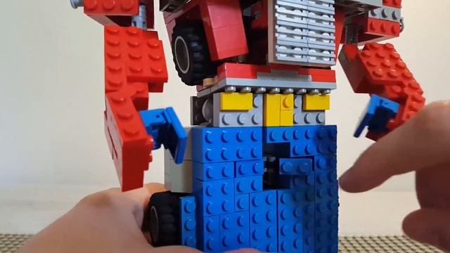 LEGO Transformers - Optimus Prime G1 смотреть онлайн