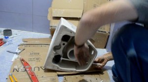 How to install a Laufen hanging toilet    איך להרכיב אסלה תלויה לאופן
