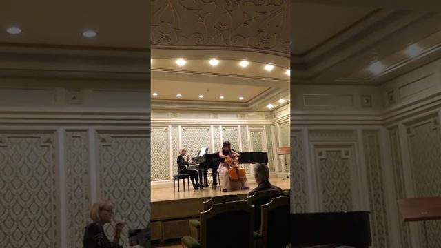 Kabalevsky cello concerto no.2,mov.1-Ioana Movileanu смотреть онлайн