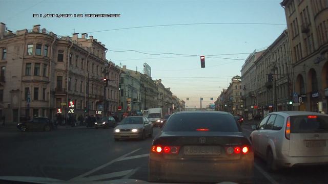 Невский x Маяковского, левый поворот смотреть онлайн