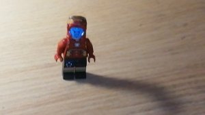 железный человек