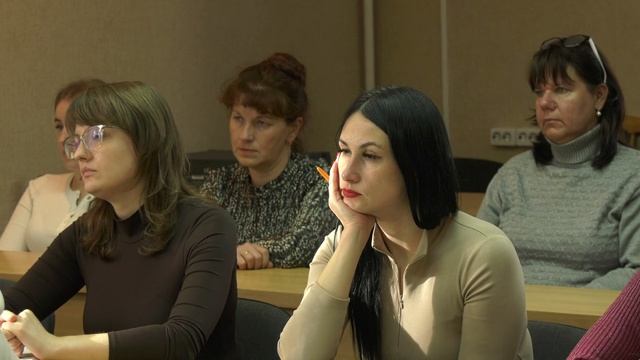 В ГГЦГиЭ состоялся круглый стол «Профилактика гриппа и ОРВИ» смотреть онлайн