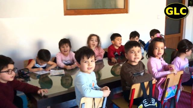 Дети 4-5 лет считают на английском языке. смотреть онлайн