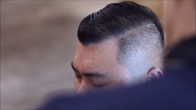 EPIC TRANSFORMATION | MAKEOVER | Men's Haircut Tutorial | Tackling Fine & Thin Hair Type HAIR LOSS! смотреть онлайн