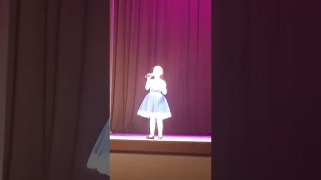Виолетта-Я бы хотела нарисовать мечту смотреть онлайн