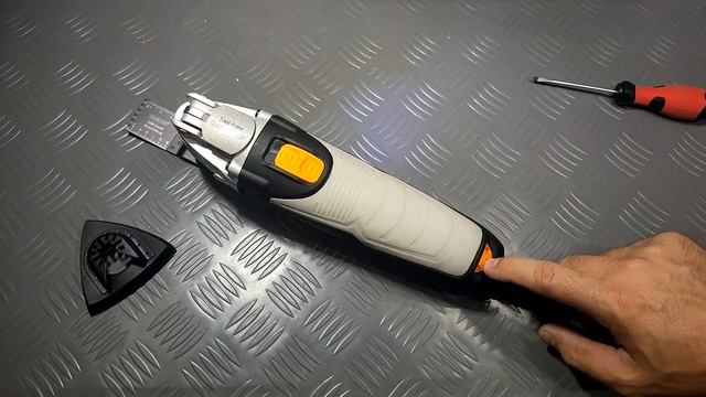 DEKO DKOM40LD2 Utensile Multifunzione A Piastra Vibrante Da 220v E 400w