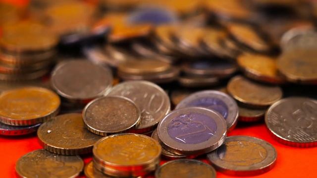 Звук сыплющихся монет / The sound of pouring coins - ГЗ смотреть онлайн