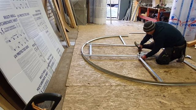 Как собрать теплицу "Дачная Трёшка" от компании "Воля" 11 смотреть онлайн