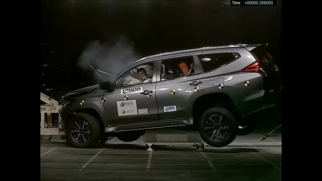 Crash Test Mitsubishi Pajero Sport 2016 смотреть онлайн