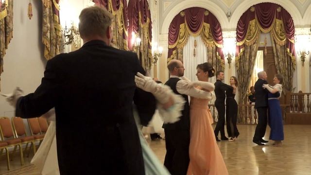 Бал в роскошных интерьерах дворца Елисеевых // фрагмент 2 отделения, 2023.05.08 смотреть онлайн