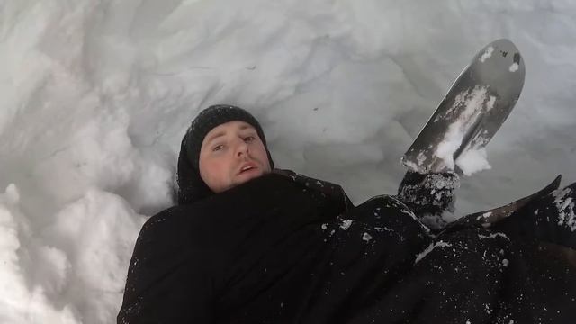 Иглу из снега. Постройка снежного дома смотреть онлайн