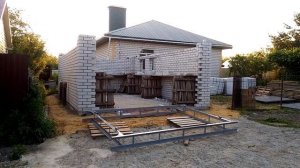 Строительство стен и установка ворот гаража - 04.07.2020г.