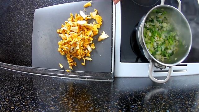 Сливочный суп с грибами лисичками • Готовить просто, грибной суп смотреть онлайн