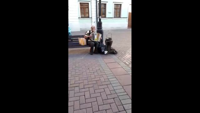 Арбат. Просто Арбат. Тот ещё, старый смотреть онлайн