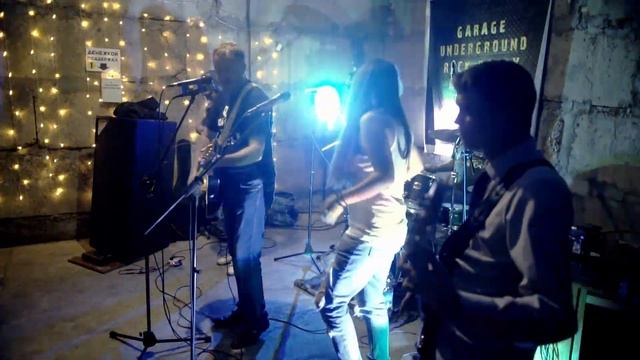 Есть Чо - Гарсон смотреть онлайн