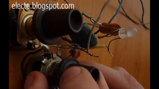 Изменение цвета свечения светодиода. смотреть онлайн