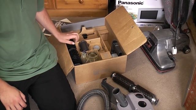 12 Vacuums in 12 Months 2018 - June! смотреть онлайн