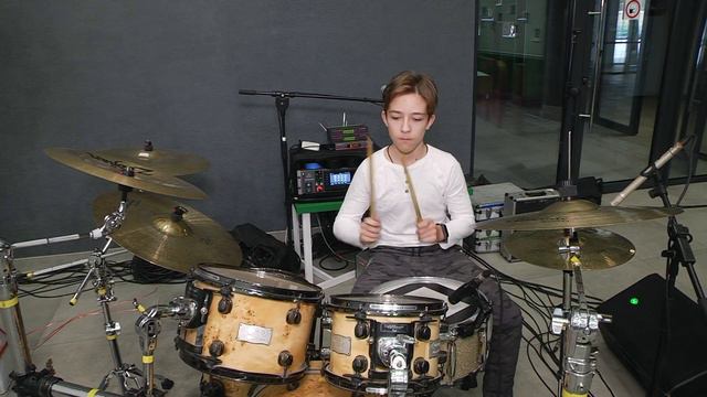 Марк Матвієнко - Imagine dragons "Believer" смотреть онлайн