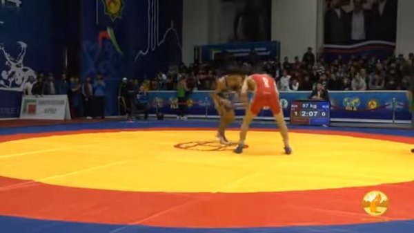 57 кг: Артем Гебеков (Дагестан) - Казбек Парастаев (Алания)