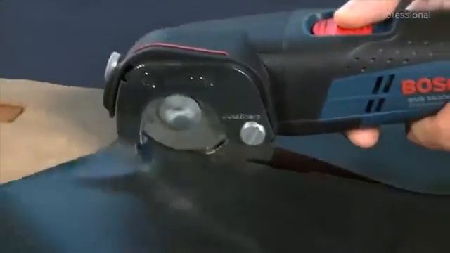 Ножницы аккумуляторные Bosch GUS 10.8V-LI смотреть онлайн