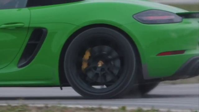 2022 Porsche 718 Boxster GTS 4 0 Python Green Metallic смотреть онлайн