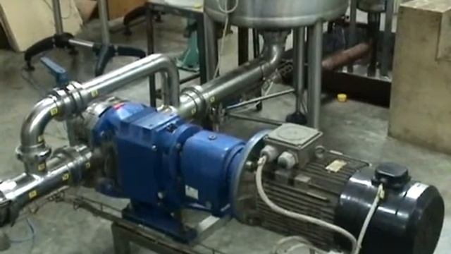 Filling, capping monoblock for edible oil in 5 lt PET bottles, weight filler with mass flow meter смотреть онлайн