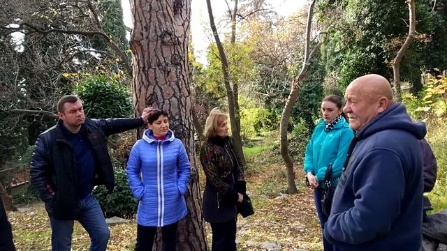 Собрание жителей г Алупка.Вопрос о Спортивной и детской площадке смотреть онлайн