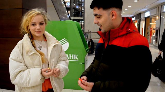 Опрос на улице- опрос девушек смотреть онлайн