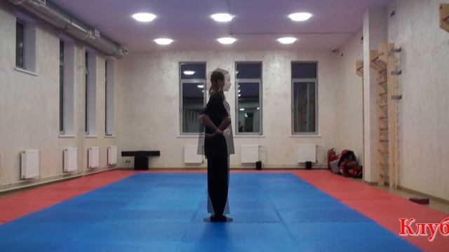 Основные виды позиций (цзибэнь бусин). Баньмабу смотреть онлайн