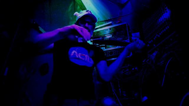 Electric Violin Improv - NXT5A - CodaBow Diamond GX смотреть онлайн