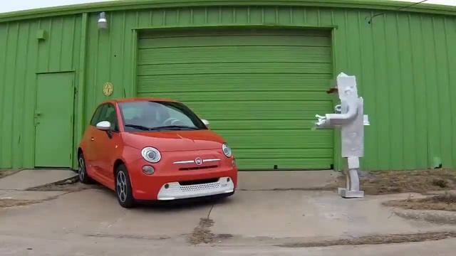 Fiat 500c- #LWYA GIF Endless Fun Commercial USA 1 (2014) смотреть онлайн
