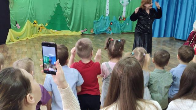 Утренник 8 марта смотреть онлайн