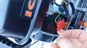 распаковка и запуск снегоуборщика carver stg 7056