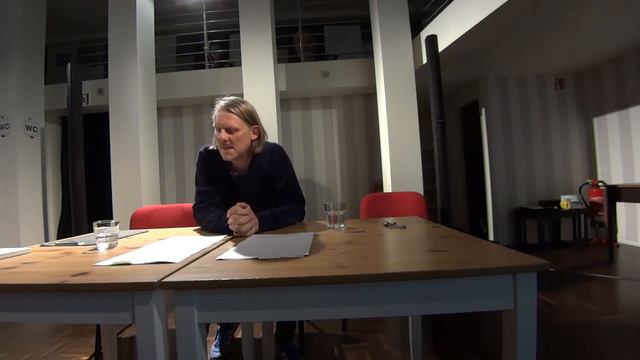 Lesung von Axel von Ernst in der Reihe "Außer Konkurrenz" am 3. Oktober 2022 im LeseRaum in Essen смотреть онлайн
