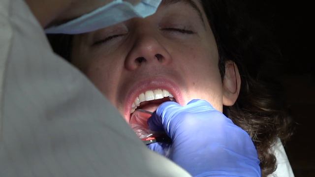 Dental Assisting - How to Take Dental X-Rays смотреть онлайн