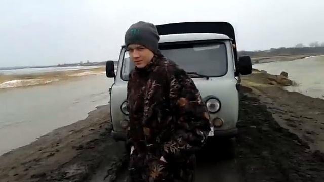 Обвал дороги Пресновка-Казанка со стороны училища